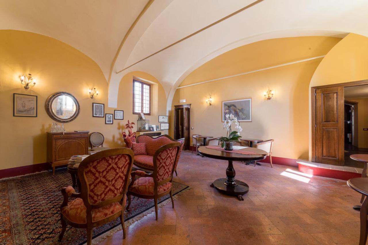 La Locanda Di San Francesco Montepulciano Luaran gambar