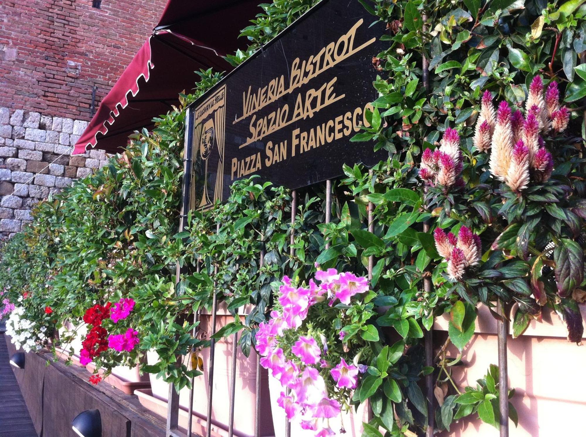 La Locanda Di San Francesco Montepulciano Luaran gambar