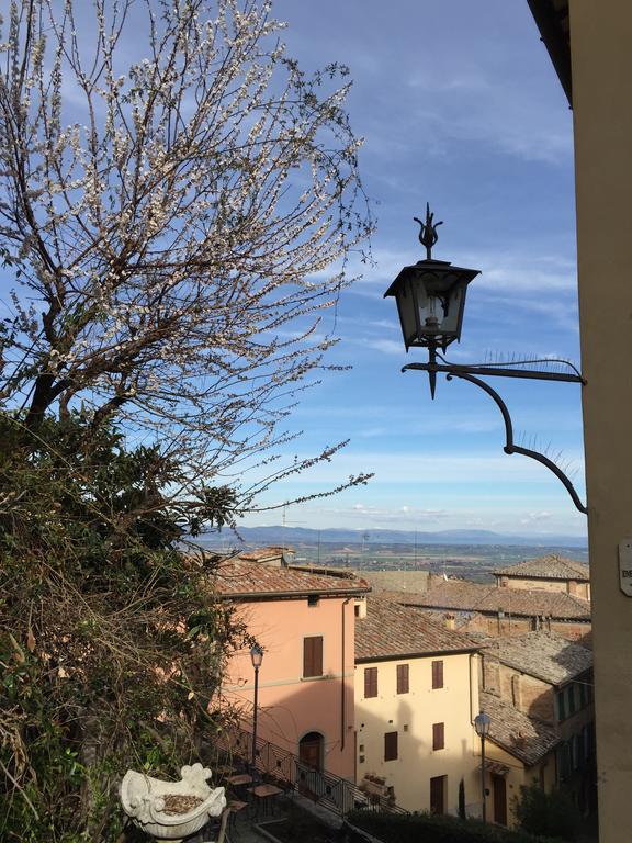 La Locanda Di San Francesco Montepulciano Luaran gambar